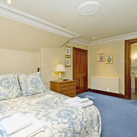 Dess Lodge Kincardine O'Neil Exteriör bild